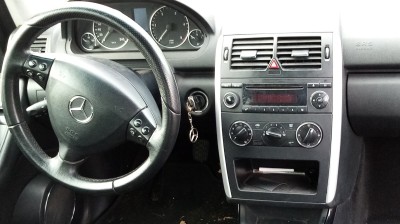 Πρόσοψη Μεταφοράς Κλιματισμού Για Mercedes A Class W169 / B Class W245